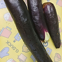 肉末茄子的做法图解1