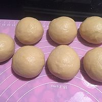 紫薯蛋黄酥（超详细）的做法图解11