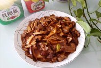 #葱伴侣豆瓣酱能蘸善炒#爆炒牛肉香菇的做法