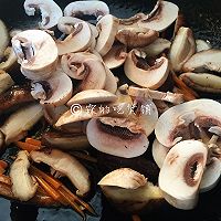 蚝油菌菇的做法图解6