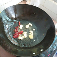 家常茄子炒豆角的做法图解3