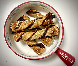 【神奇手抓饼】红豆扭扭酥的做法