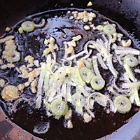 #换着花样吃早餐#葱爆羊肉片的做法图解3