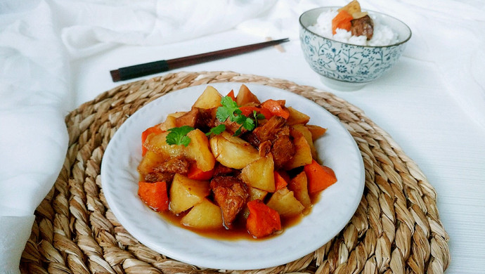 土豆牛肉胡萝北