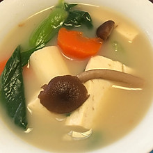 鱼汤不见鱼