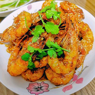 5分钟快手美食-茄汁大虾