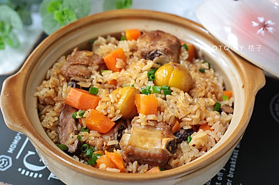 电饭煲排骨焖饭‼️米饭粒粒分明，咸香入味，超级好吃