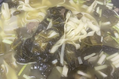 酸菜面条