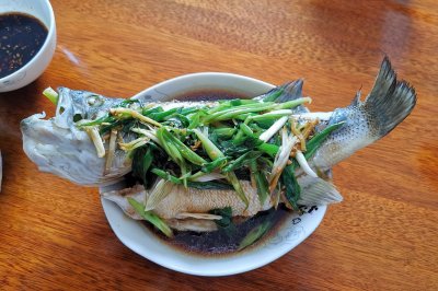 清蒸鲈鱼