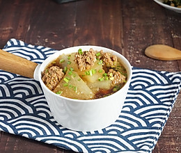 有妈妈味道的冬瓜羊肉丸子汤，暖乎乎的超好喝，简单快手家常菜的做法