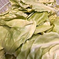 手撕包菜（超下饭）的做法图解1