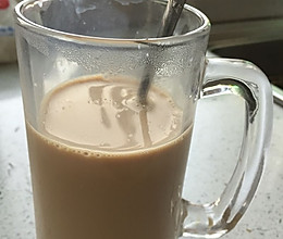 自制港式丝袜奶茶的做法