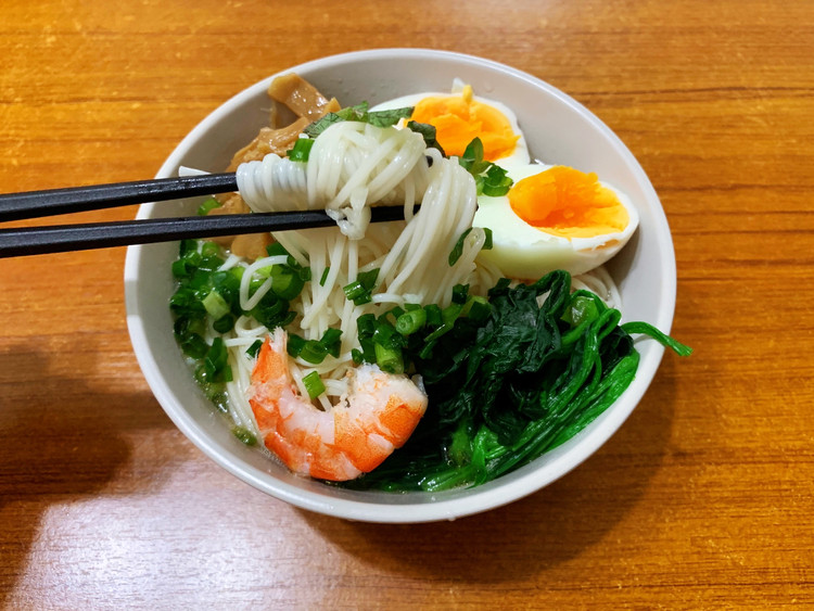 冷素面的做法