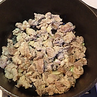 铸铁锅版土豆焖牛腩的做法图解4