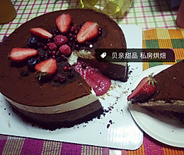 黑白巧克力树莓流心慕斯的做法