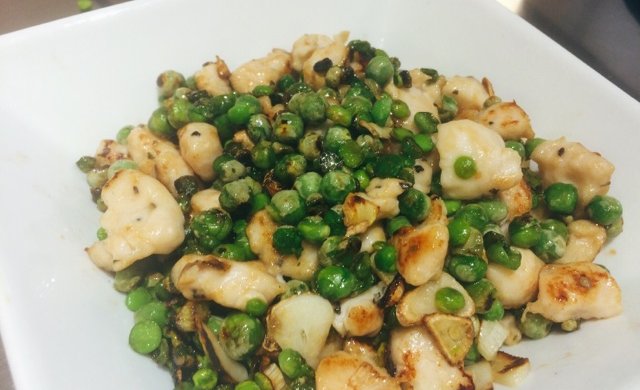 蒜香青豆鸡丁
