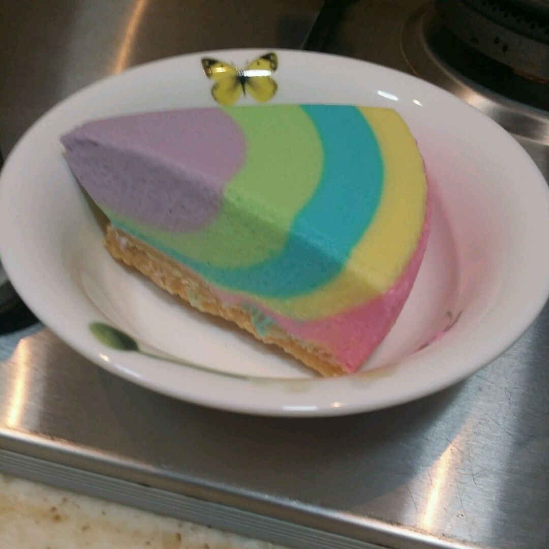 彩虹慕斯蛋糕的做法_【图解】彩虹慕斯蛋糕怎么做如何做好吃_彩虹慕斯蛋糕家常做法大全_飘e_豆果美食