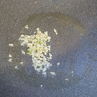 腊肠芦笋丁的做法图解7