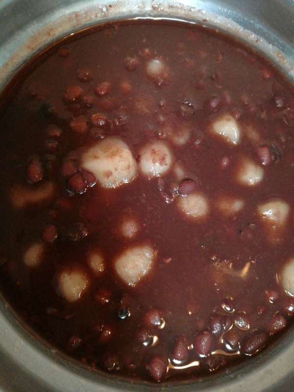 糯米圆子红豆汤