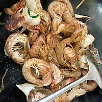 椒盐小海鲜的做法图解3