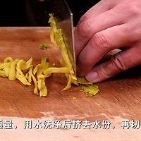 酸菜牛肉这样做非常入味好吃, 下饭非常棒的做法图解2