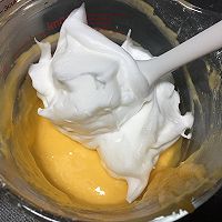 美味与口感兼备的黑燕麦戚风蛋糕的做法图解6