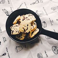 超级无敌详细好吃快手的蔓越莓饼干～的做法图解16