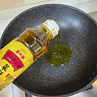 #菜油就选外婆乡，新鲜开榨抢先尝#笋尖炒肉的做法图解5