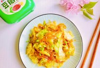 #葱伴侣豆瓣酱能蘸善炒#酱香包菜粉丝的做法