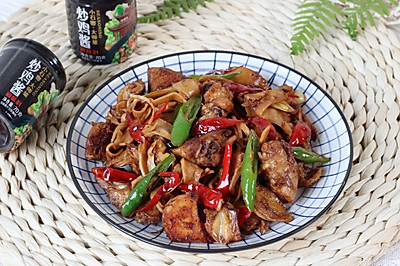 桂林+鸡肉炒笋片