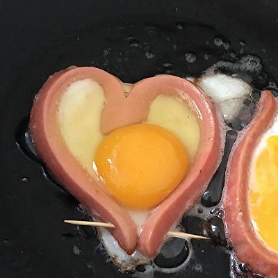 爱心煎蛋