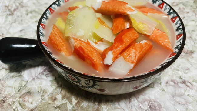蟹柳白菜汤的做法