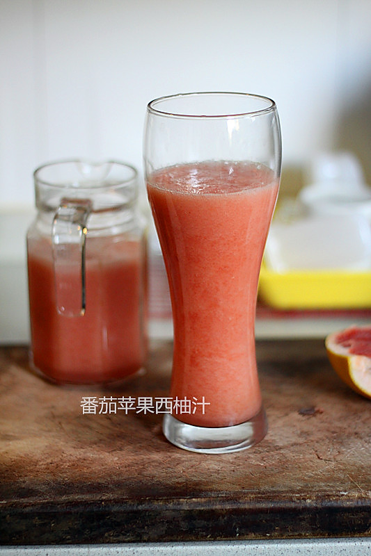 减肥首选-----番茄苹果西柚汁的做法