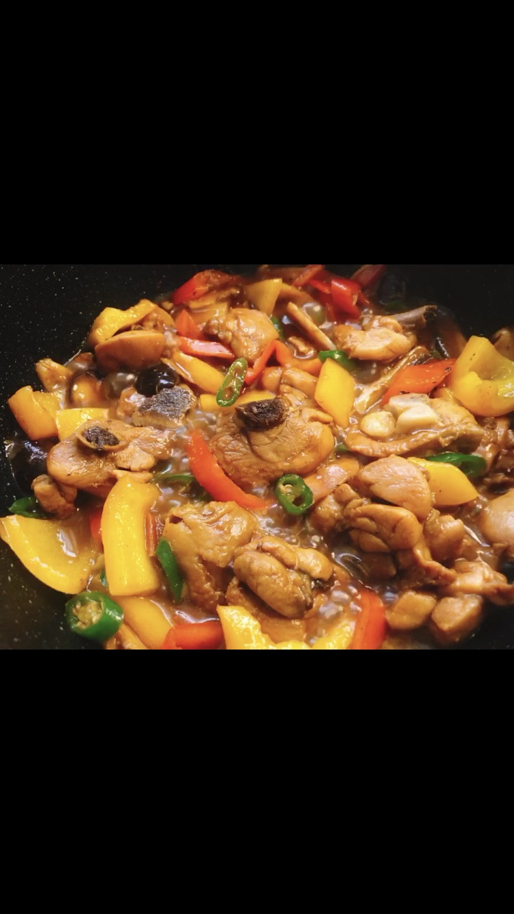 黄焖鸡——中华料理三巨头的做法