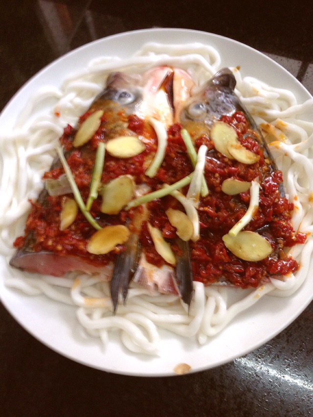 剁椒鱼头面#比暖男更暖的是#的做法图解5