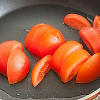 茄香焖鱼--汤好鲜，能喝的一定干上两口的做法图解5