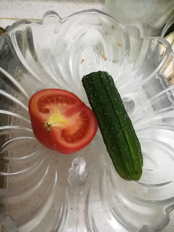 麻辣鸭丝拌面