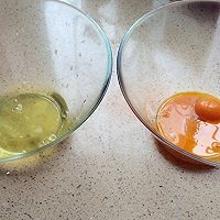 草莓蛋糕的做法图解1