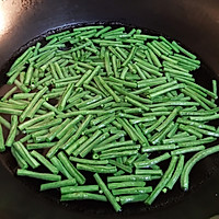 天热多吃这菜，拌一拌5分钟上桌的做法图解3