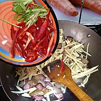 家常菜——干锅冬笋腊味的做法图解4