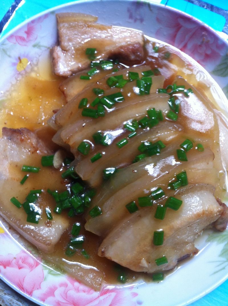 Braised pork with white gourd