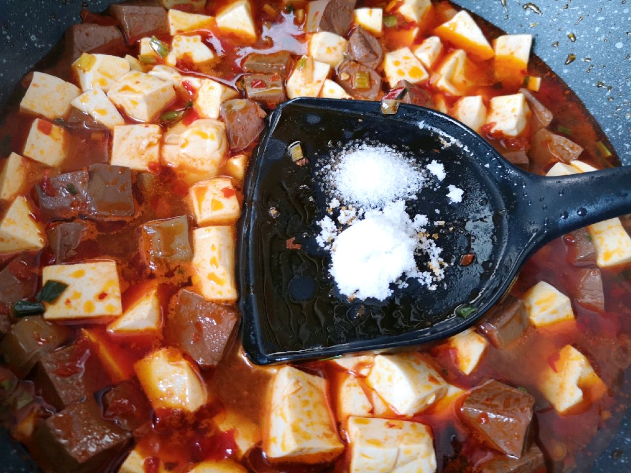 鸭血豆腐的做法_【图解】鸭血豆腐怎么做如何做好吃_鸭血豆腐家常做法大全_香香口_豆果美食