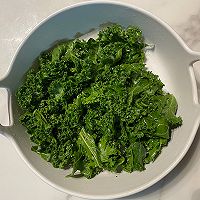 羽衣甘蓝脆片(减脂餐)的做法图解2
