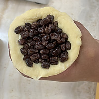 红豆栗子甜面包的做法图解11