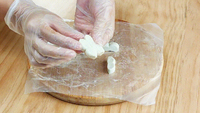 蝴蝶酥的做法图解3