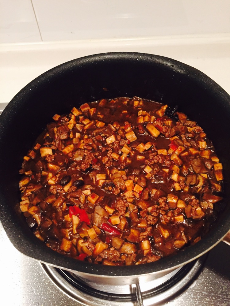 蘑菇香辣牛肉酱的做法图解8