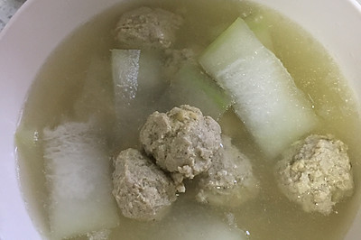冬瓜汆丸子
