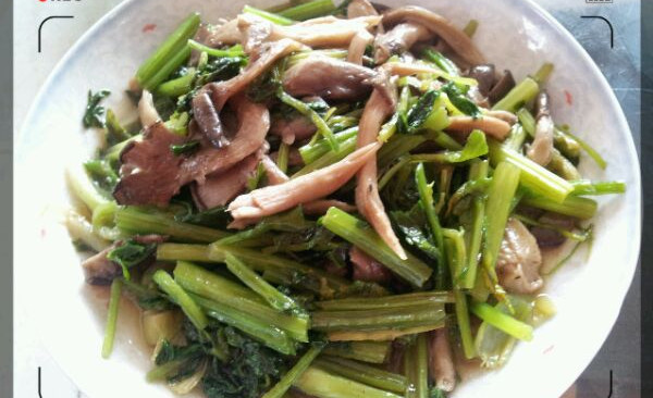 妈妈研究的菜^_^的做法