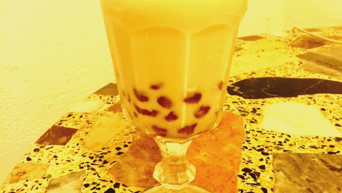 珍珠奶茶（女人滋补品）