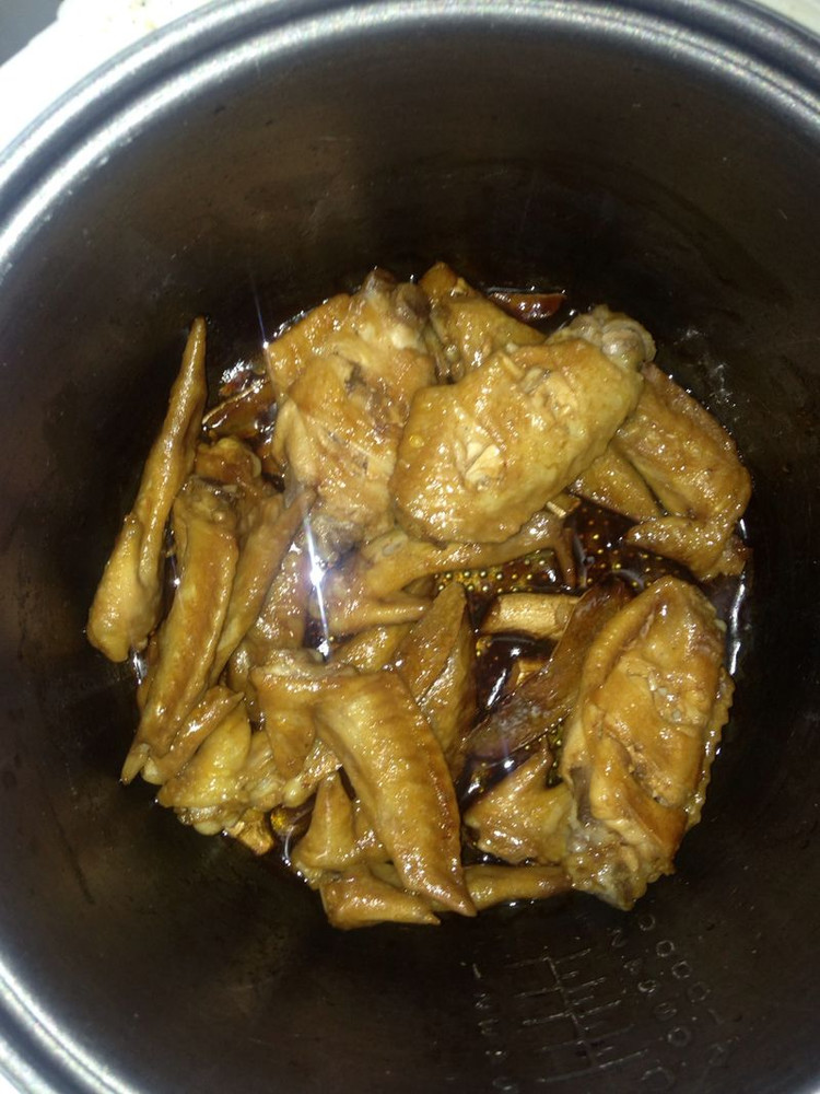 电饭煲焗鸡亦尖的做法
